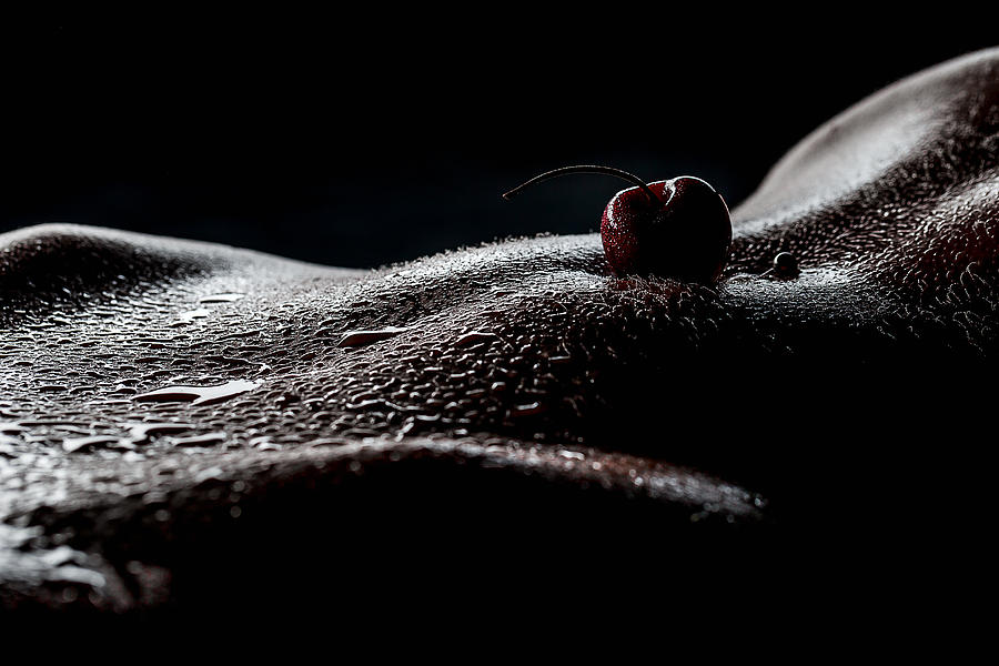 Still Life Photograph - Cherry by Ruslan Bolgov (axe)
