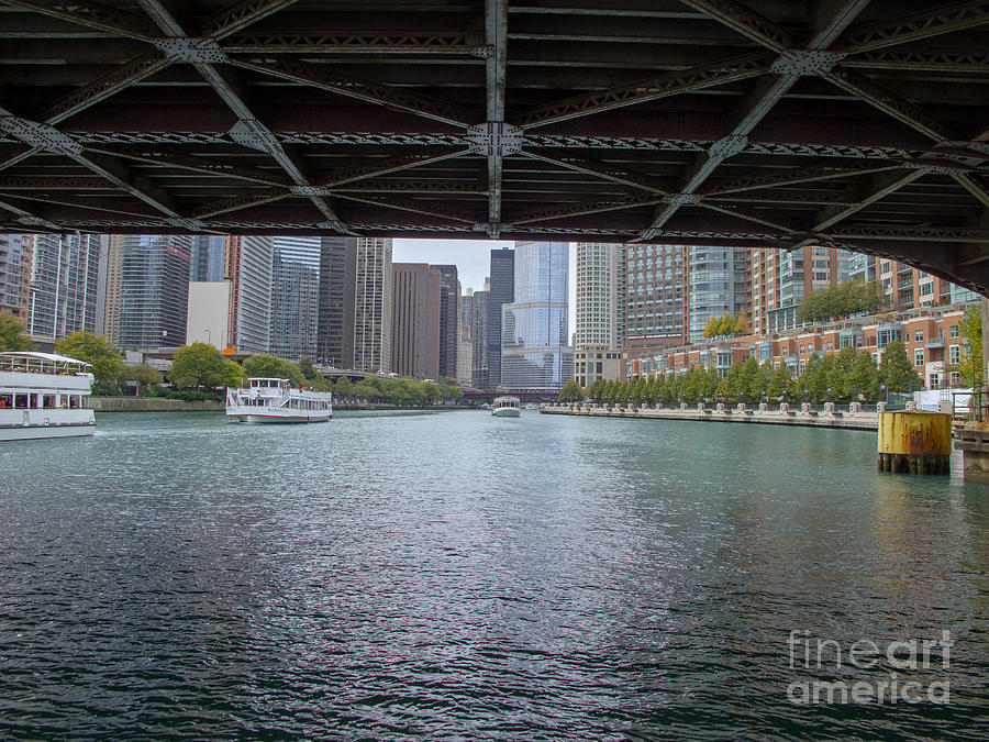 Chicago River Boating Photograph by Ann Horn