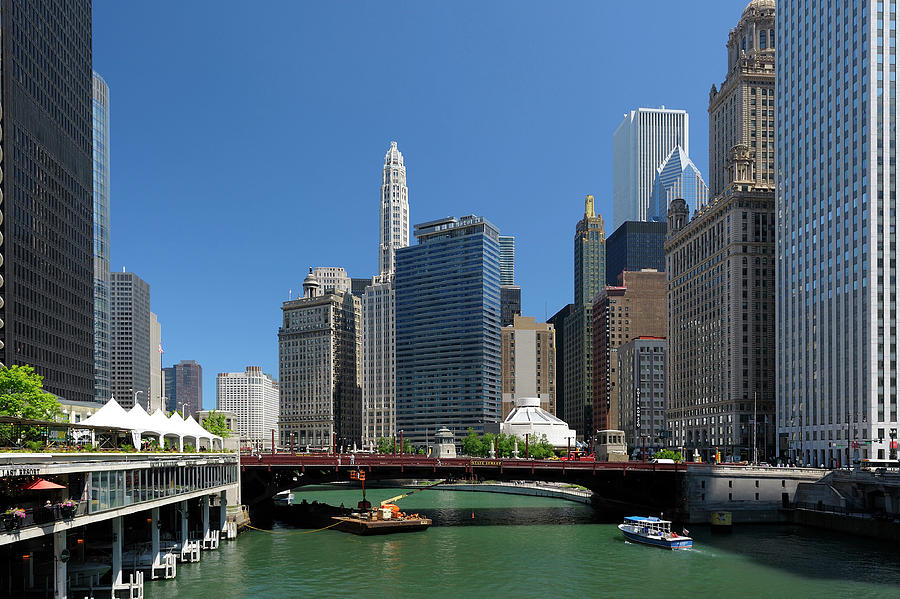 Chicago River, Illinois Digital Art by Heeb Photos