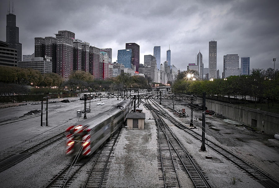 Chicago Photograph by Roberto Parola