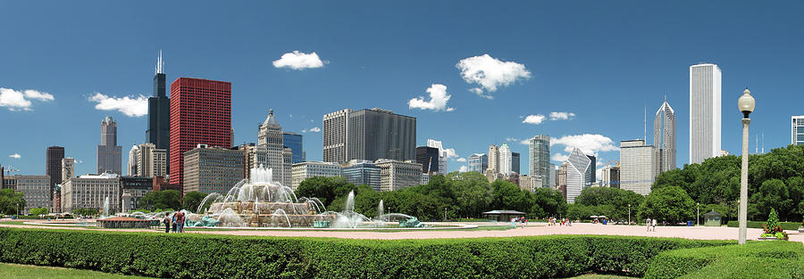 Chicago Skyline And Buckingham Fountain Photograph by Christopherarndt