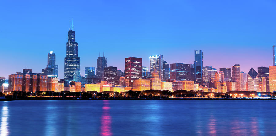 Chicago Skyline By Nigh Photograph by Pawel.gaul