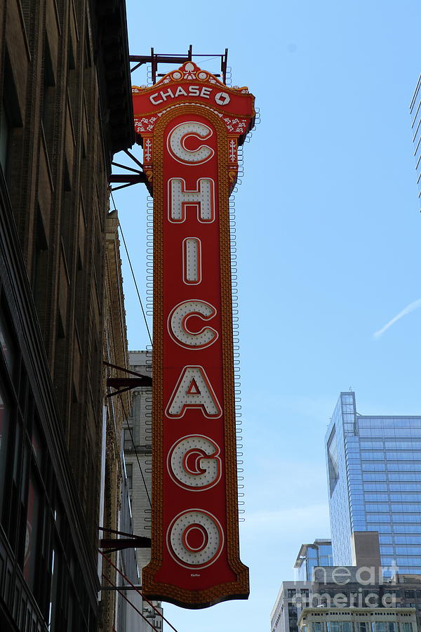 Chicago Theater Sign - Chicago Photograph by Christiane Schulze Art And ...