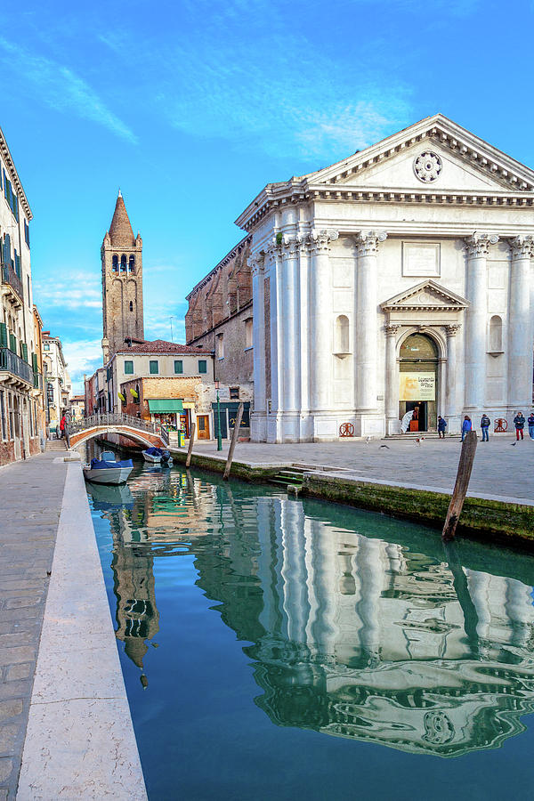 Chiesa di S. Barnaba, Venice Photograph by W Chris Fooshee