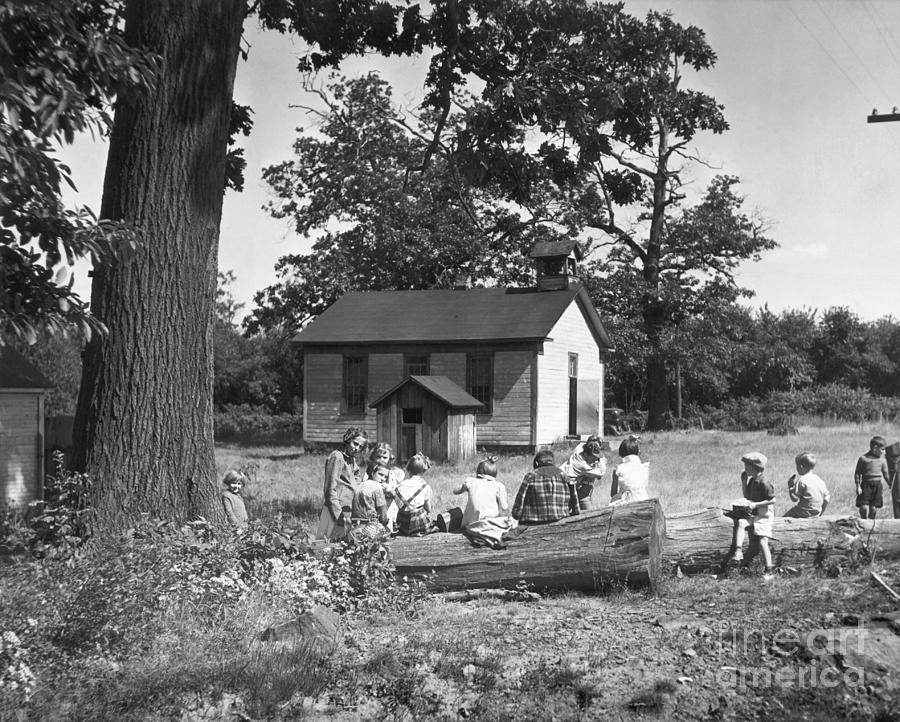 Children Eating Lunch Outside School Photograph by Bettmann
