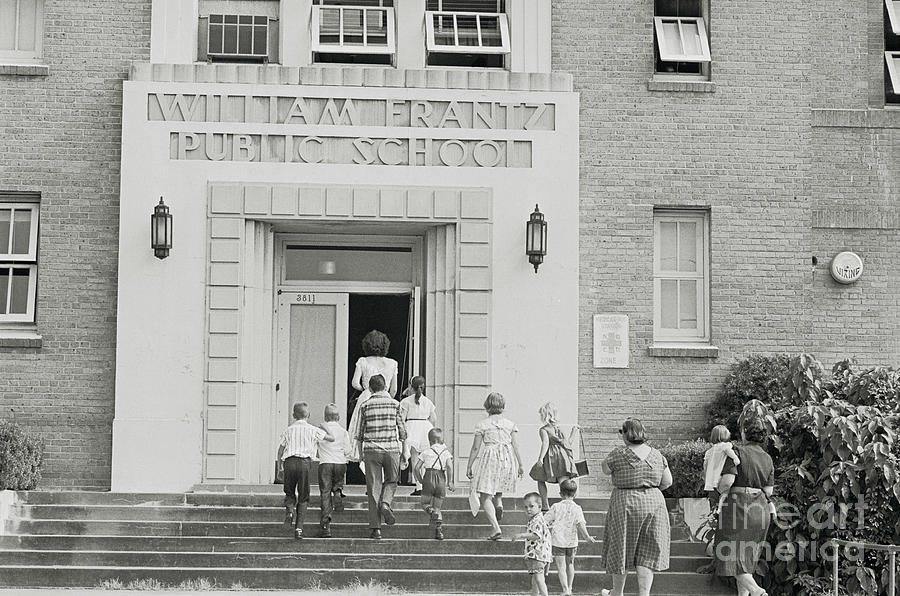 Children Walking Into Desegregated Photograph by Bettmann