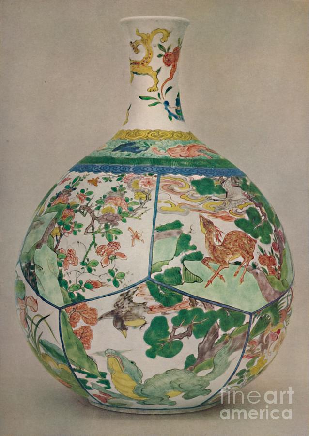 Chinese Porcelain Bottle In Enamel Drawing by Print Collector