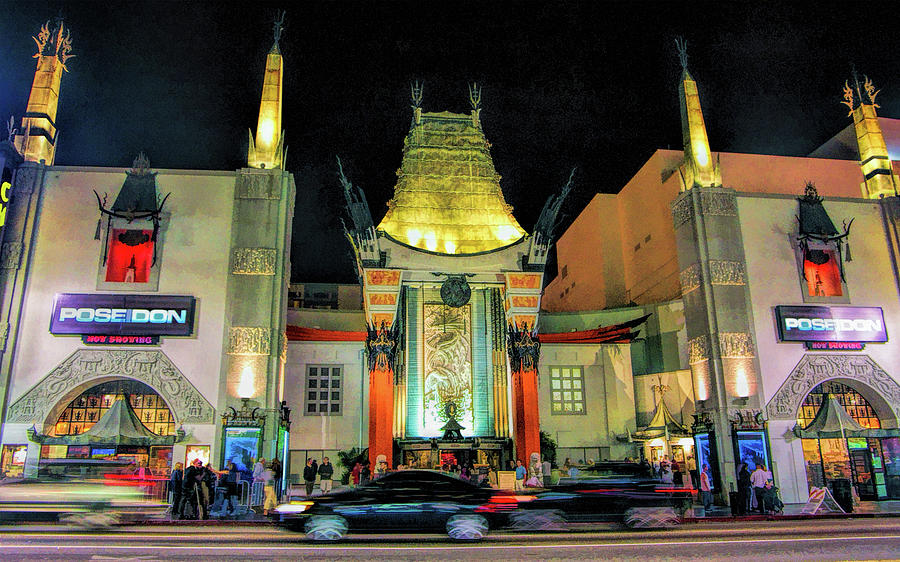 Los Angeles Painting - Hollywood Chinese Theatre in Los Angeles by Christopher Arndt