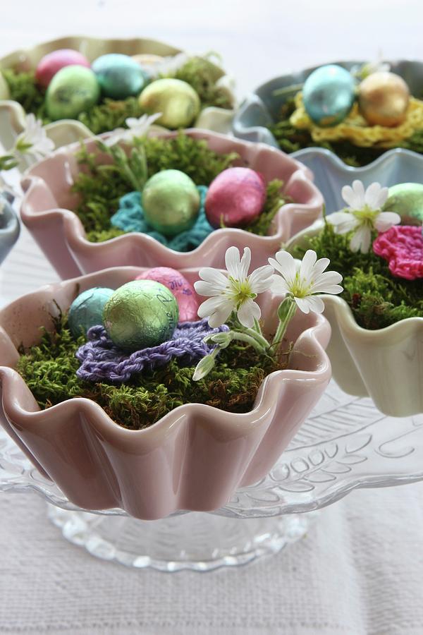 Chocolate Eggs On Moss In Ceramic Cupcake Cases Photograph by Regina Hippel