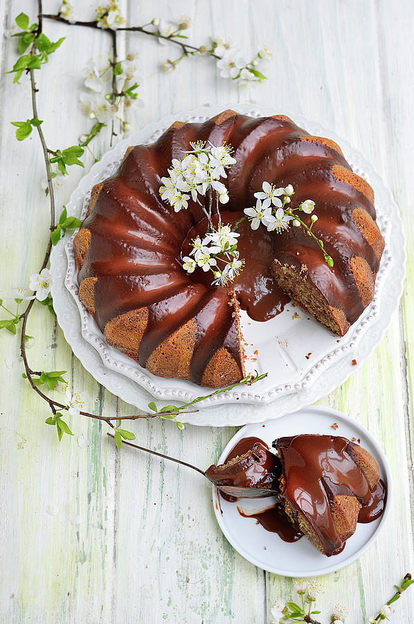 Chocolate Wreath Cake With Glaze Photograph by Keroudan