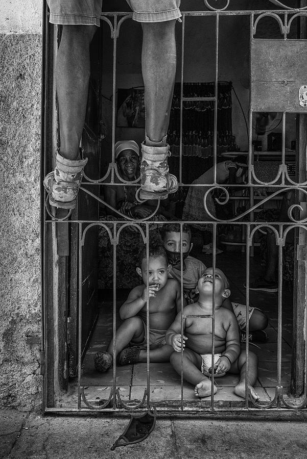 Havana Photograph - Chores by Ali Khataw