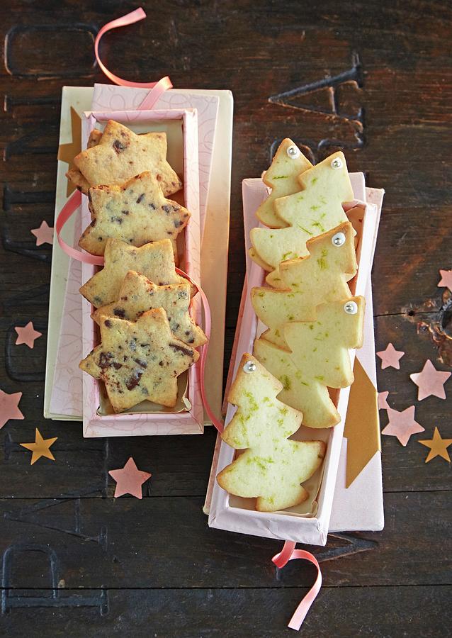 Christmas Biscuits stars And Christmas Trees As A Gift Photograph by Jalag / Julia Hoersch