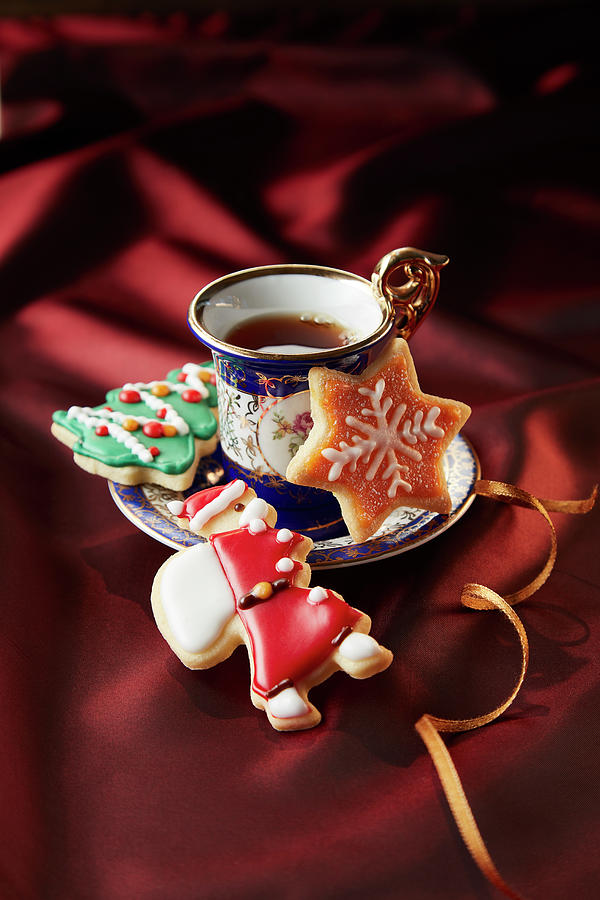 Christmas Cookies With A Teacup Photograph by Rafael Pranschke