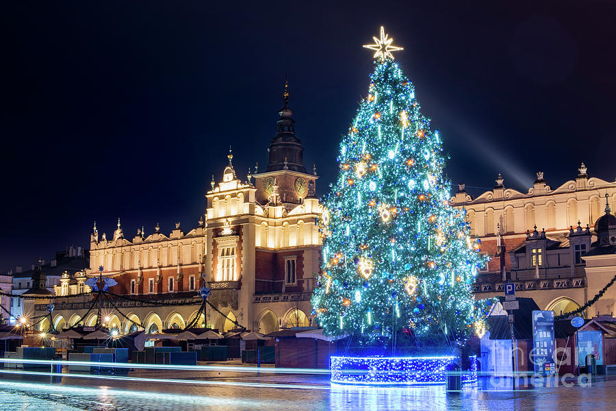 Christmas in Krakow Photograph by Juli Scalzi