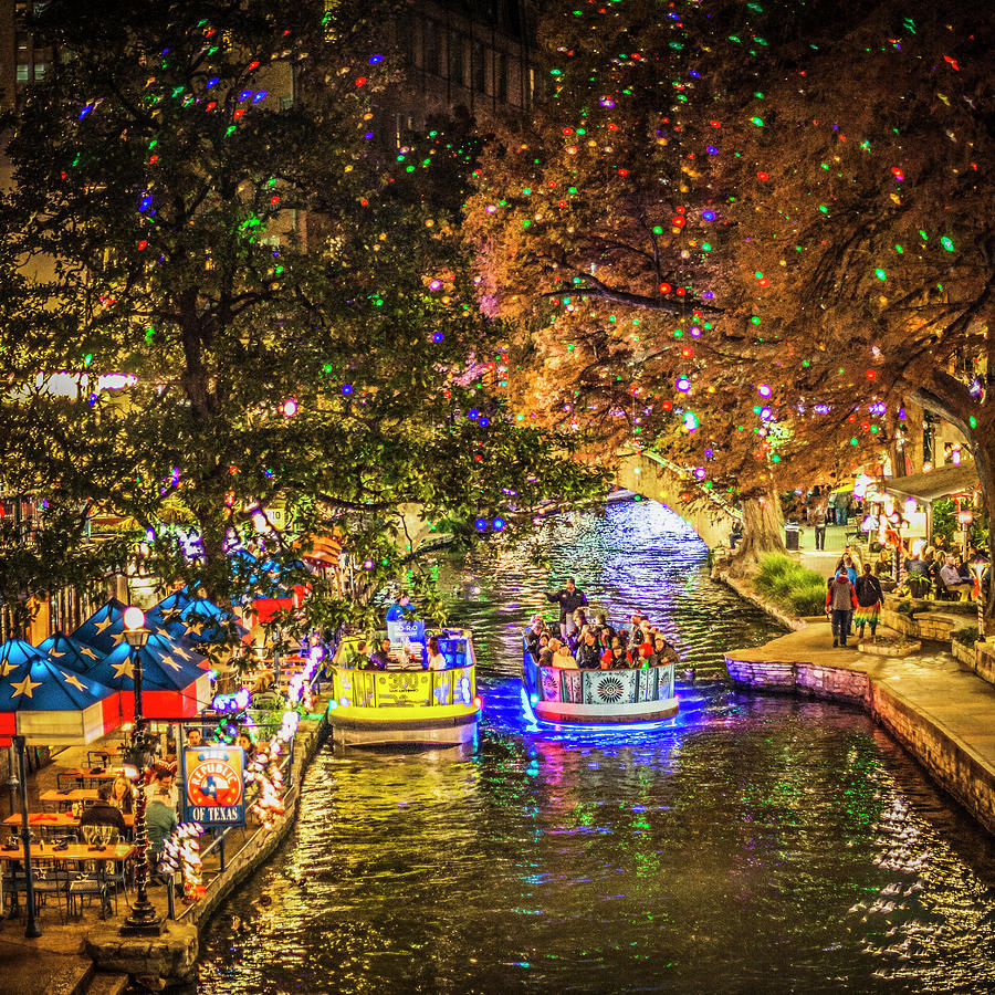 Christmas On The Riverwalk Photograph by Justin Wideman - Fine Art America