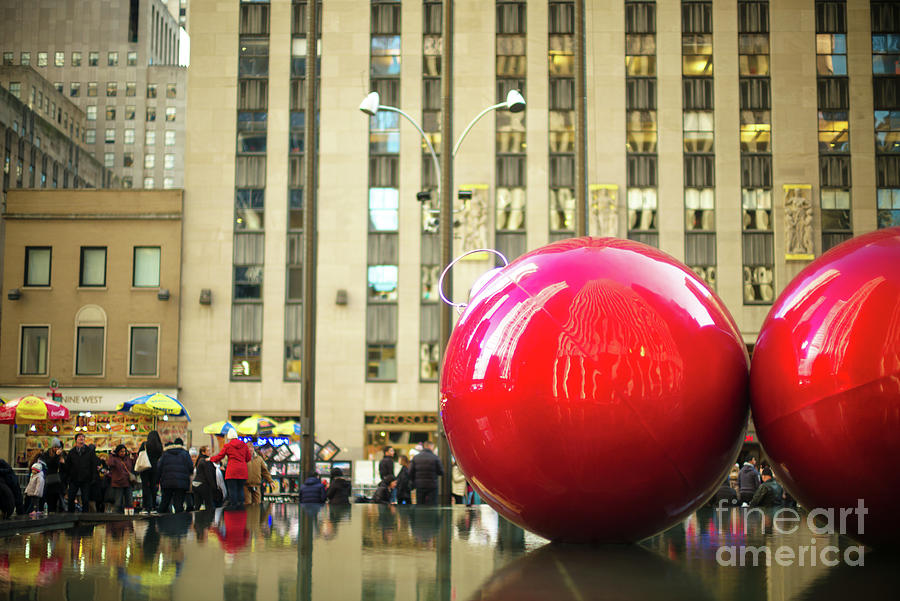 Christmas Spirit New York City Photograph by John Rizzuto