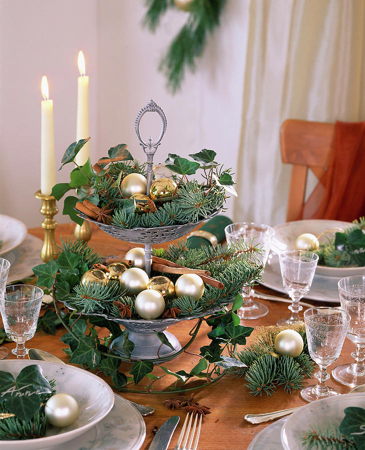 Christmas Table Decoration With Ivy And Blue Spruce Photograph by Strauss, Friedrich