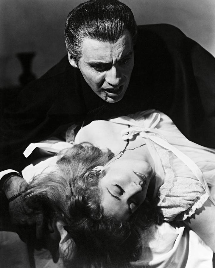 Melissa Stribling Christopher Lee Dracula 11x17 Mini Poster Hammer Horror 