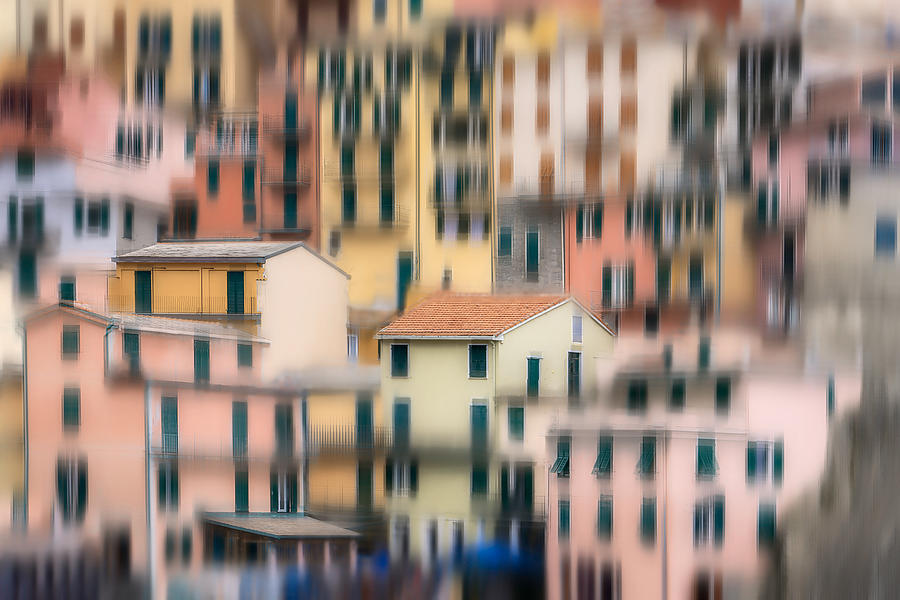 Abstract Photograph - Cinque Terre Impression by Leah Xu