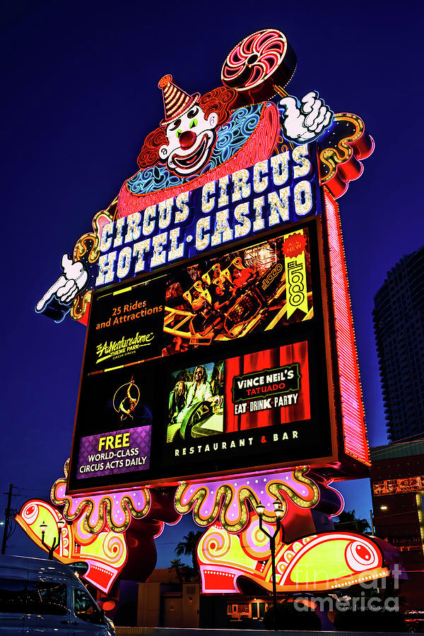 Las Vegas Photograph - Circus Circus Casino Sign at Dawn From the South by Aloha Art