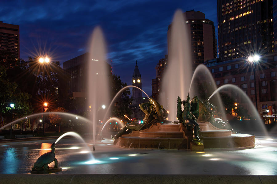 City at Night - Swann Fountain - Philadelphia Photograph by Bill Cannon