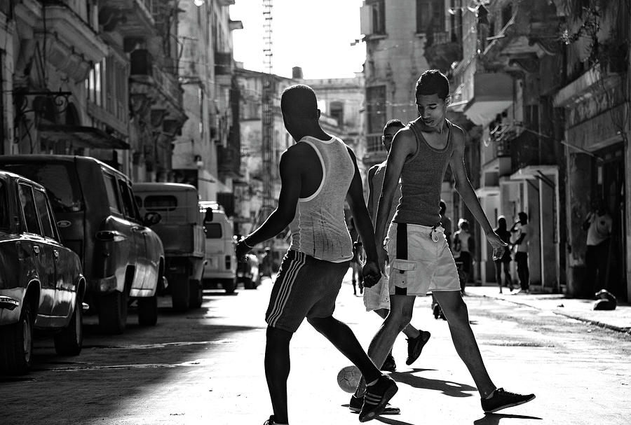 Black And White Photograph - City Dribblers by Lorenzo Grifantini