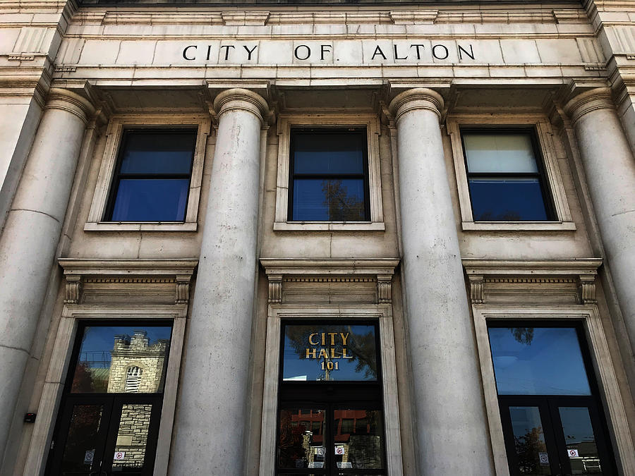City of Alton - City Hall Photograph by Jeff Iverson