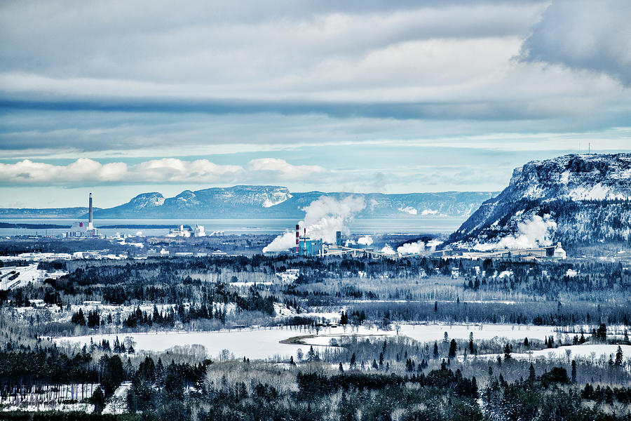 city-of-thunder-bay-photograph-by-damien-gilbert
