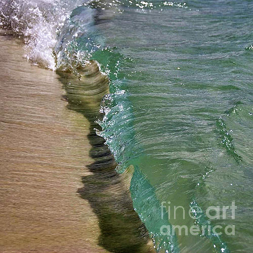 Calming waves Photograph by Pics By Tony