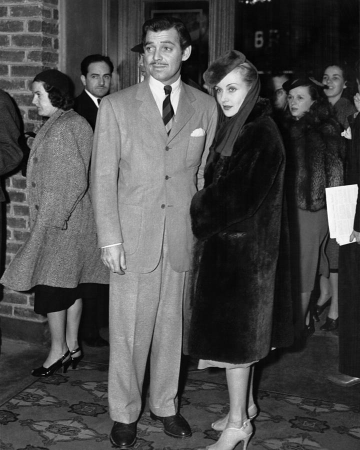 Clark Gable And Carole Lombard At Jean Harlow’s Funeral Photograph by ...