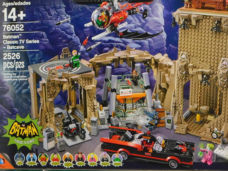 Lego batman discount 66 batcave set