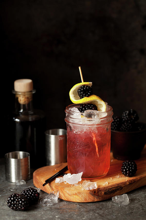 Fruit Photograph - Classic Bramble Cocktail With Gin And Blackberry by Jane Saunders
