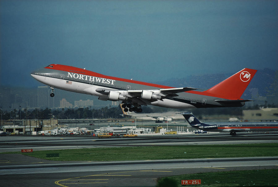 Classic Northwest Airlines Boeing 747 Photograph by Erik Simonsen