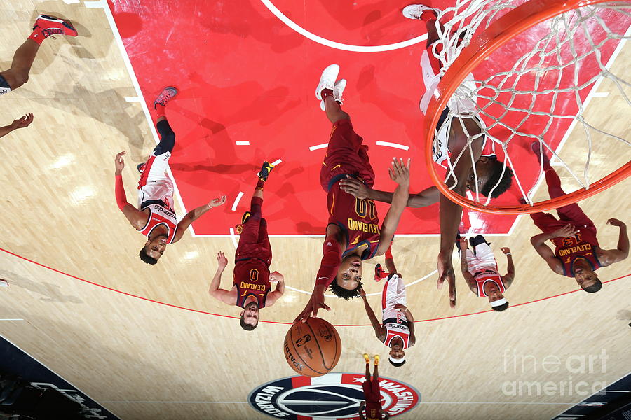 Cleveland Cavaliers V Washington Wizards Photograph by Stephen Gosling