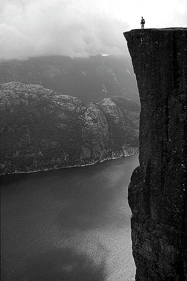 Black And White Photograph - Cliff by Bror Johansson