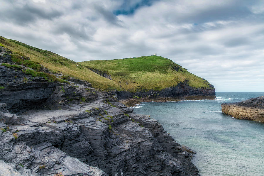 Cliffs at Boscastle Photograph by Scott Carruthers