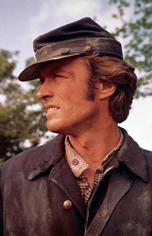 CLINT EASTWOOD in THE BEGUILED -1971-. Photograph by Album