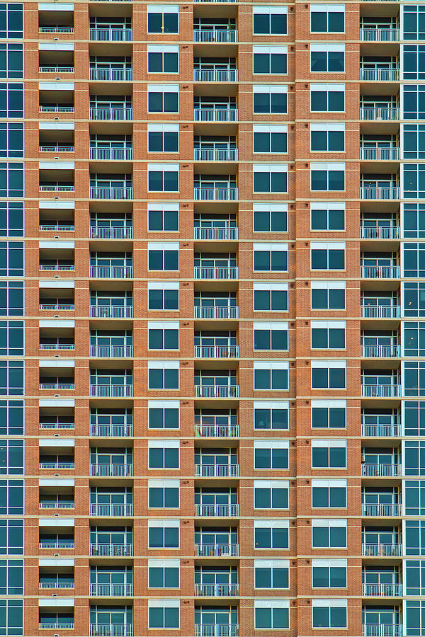 Close Quarters In Austin Photograph by Robert D. Strovers
