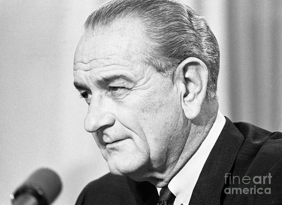 Close Up Of President Lyndon Johnson Photograph By Bettmann Fine Art America
