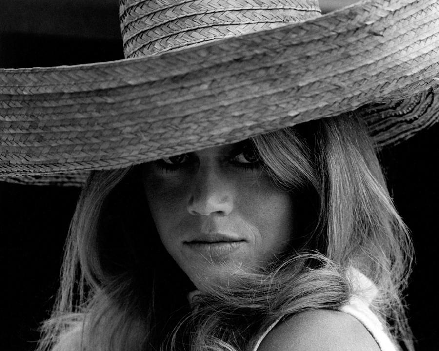 Close-up Portrait Of Jane Fonda Wearing A Straw Hat Photograph by Globe ...