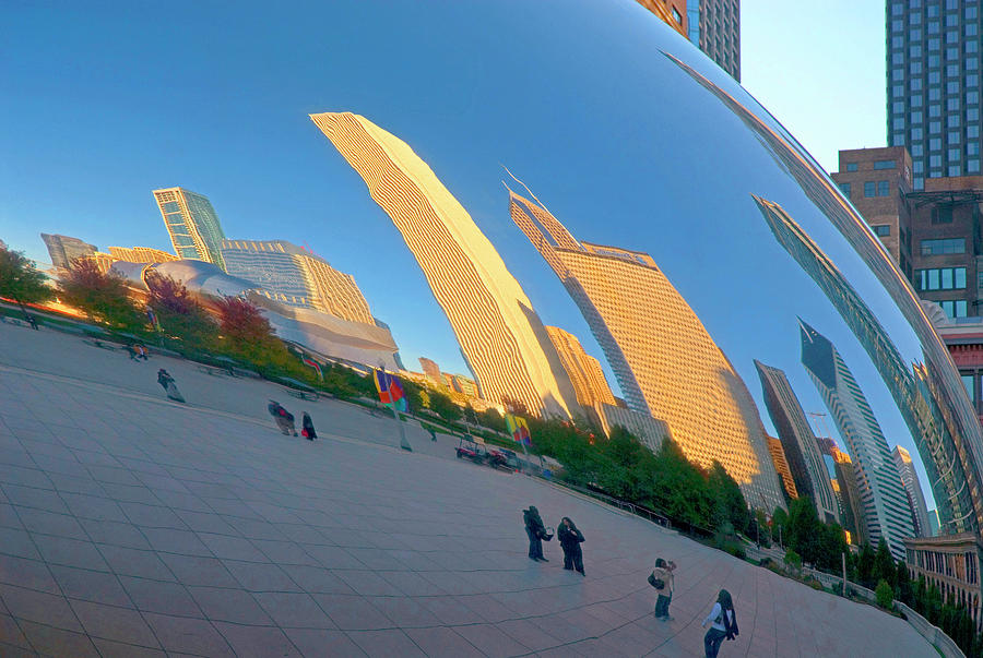 Cloud Gate, Chicago, Illinois Digital Art by Glowcam