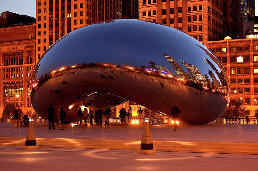 Cloud Gate, Chicago, Illinois Digital Art by Heeb Photos