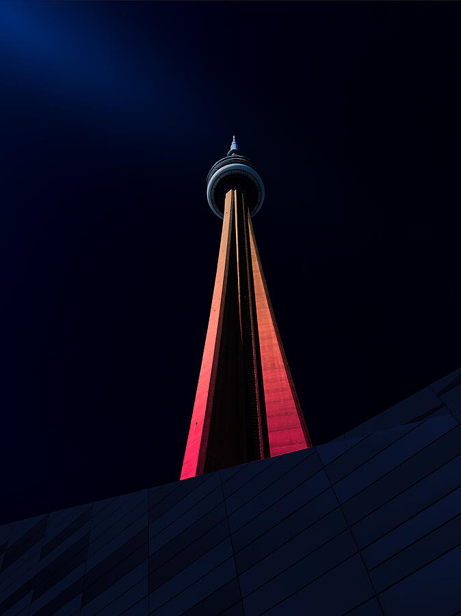 Cityscape Photograph - Cn Tower by Xiaolin Ni