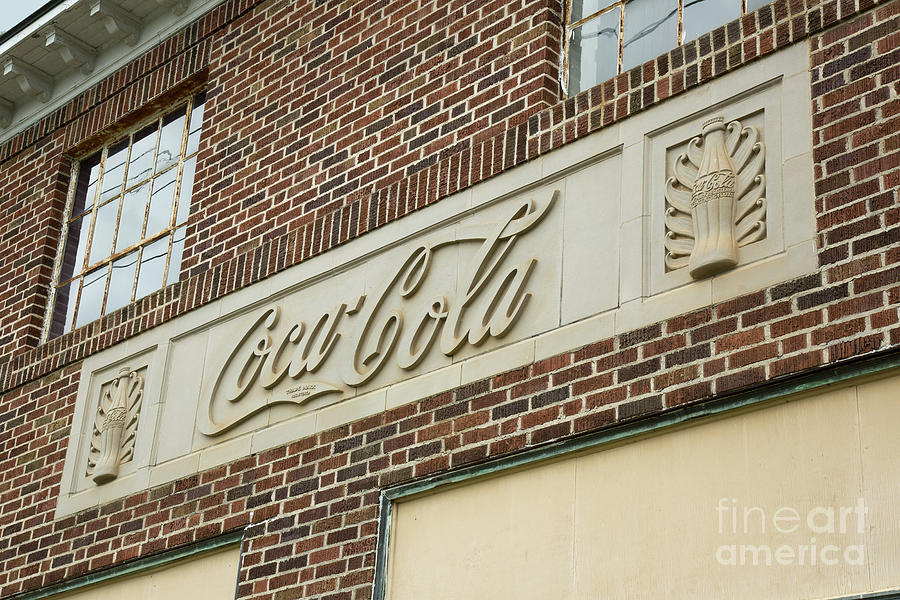 Coca Cola Vintage Building Signage Vidalia Georgia Architectural Art Photograph by Reid Callaway