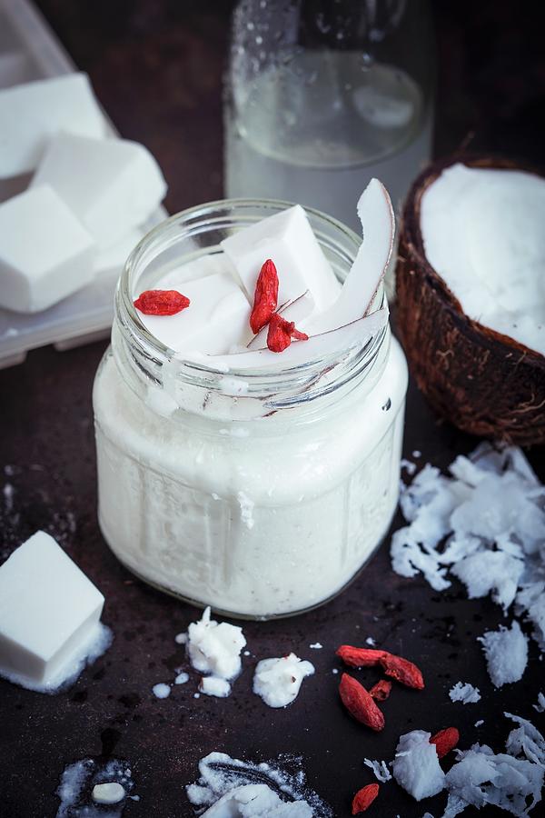 Coconut And Goji Berry Smoothie Photograph by Eising Studio