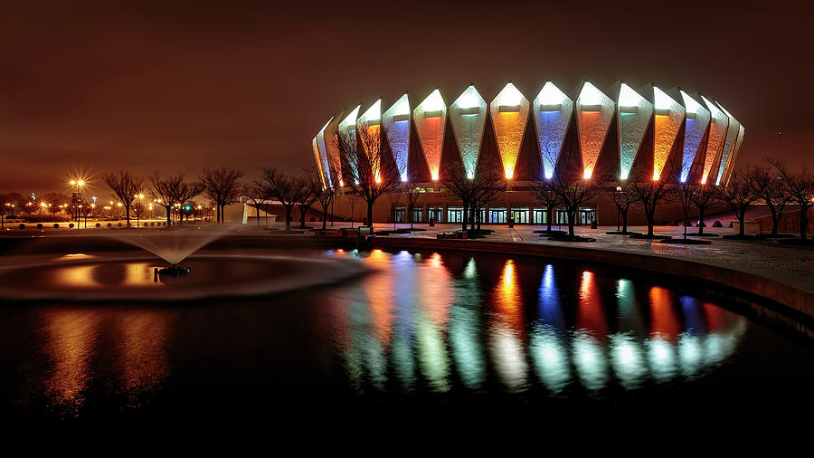 Coliseum III Photograph by Glenn Woodell
