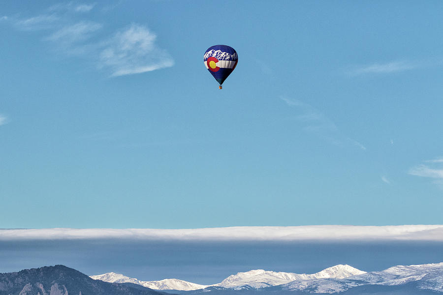 Colorado Balloon Flies High Photograph by Tony Hake