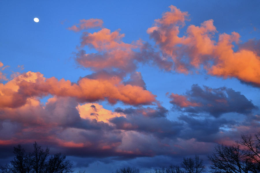 Colorful Clouds at Sunset in Grand Junction Colorado Photograph by Ray Mathis