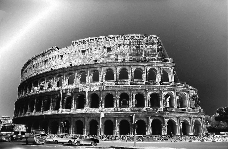 Colosseo, Roma Photograph by Created By Tobi2008
