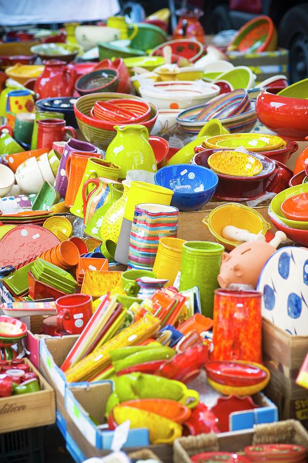 Colourful crockery best sale